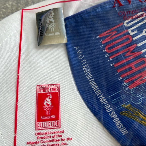 1996 THE OLYMPIC WOMAN ATLANTA 1996 NWT VINTAGE SNAPBACK HAT - Picture 3 of 4